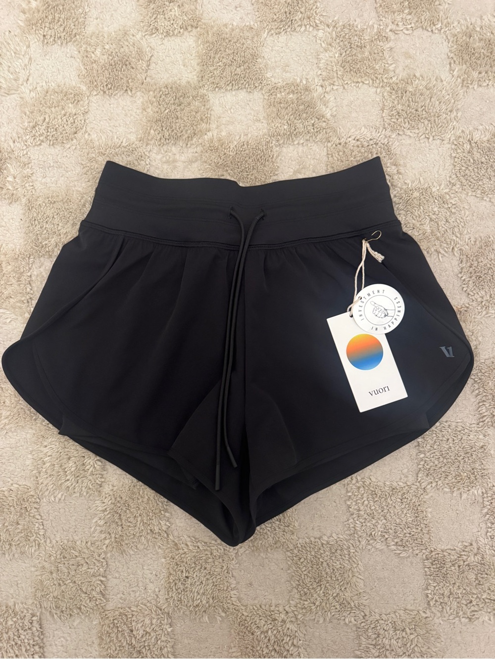 Vuori Daily Speed Shorts 2.5” | Black | XS | NWT